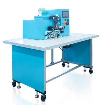 Półautomatyczna maszyna do nakładania elastycznych pętli na długopisy HX20EPL z klejem topliwym, wydajność 1000-1200 szt./h