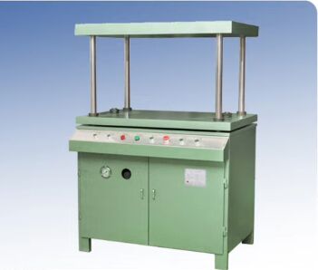 Two Way Pressing Machine Uses Double Hydraulic Cylinder To Keep Case Shape